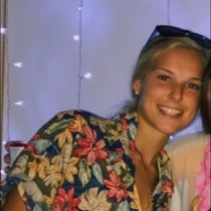 Meet your Posher, Julie